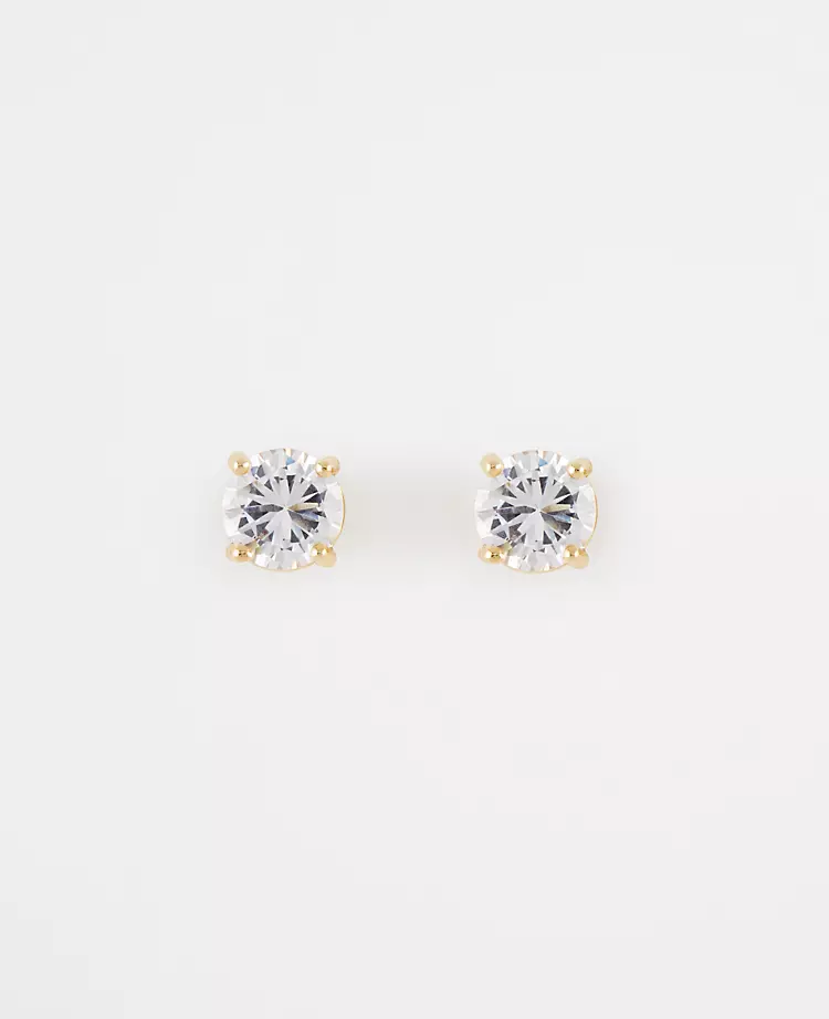 Modern Classic Brilliant Studs