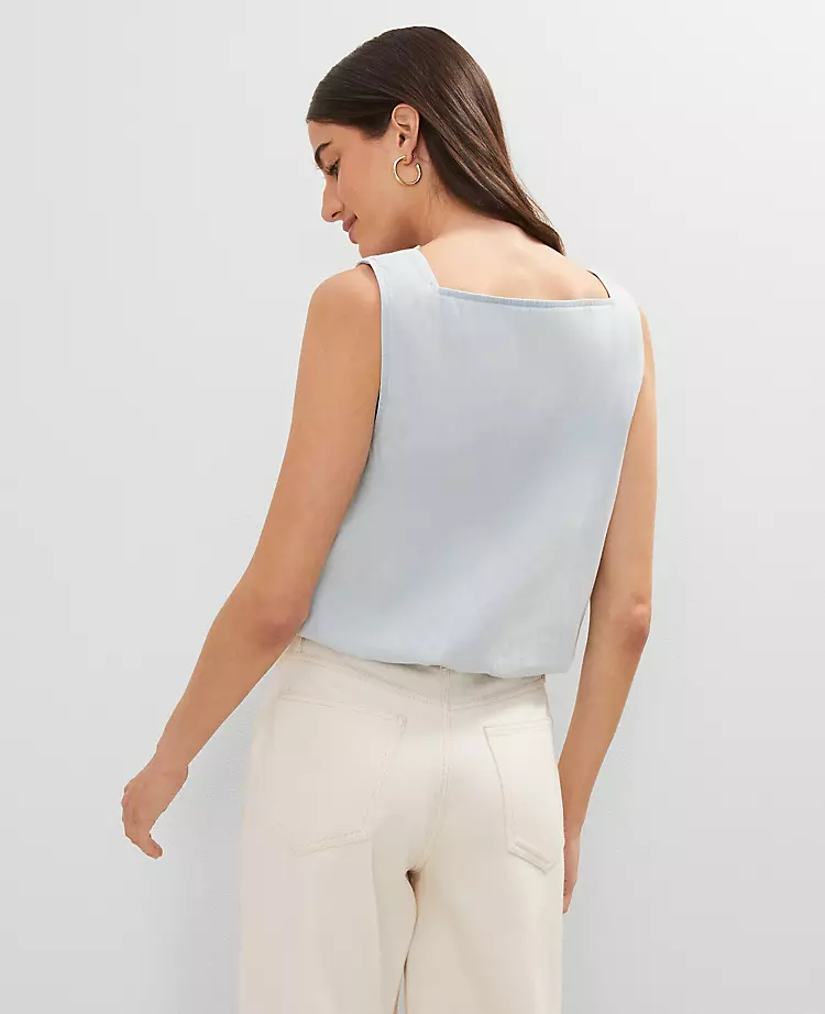 Weekend Collection Chambray Bubble Hem Top