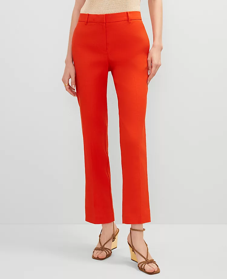 The Petite Eva Ankle Pant in Linen Blend &mdash; Curvy Fit