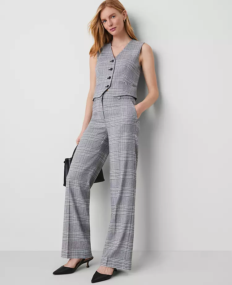 The Petite Straight Pant