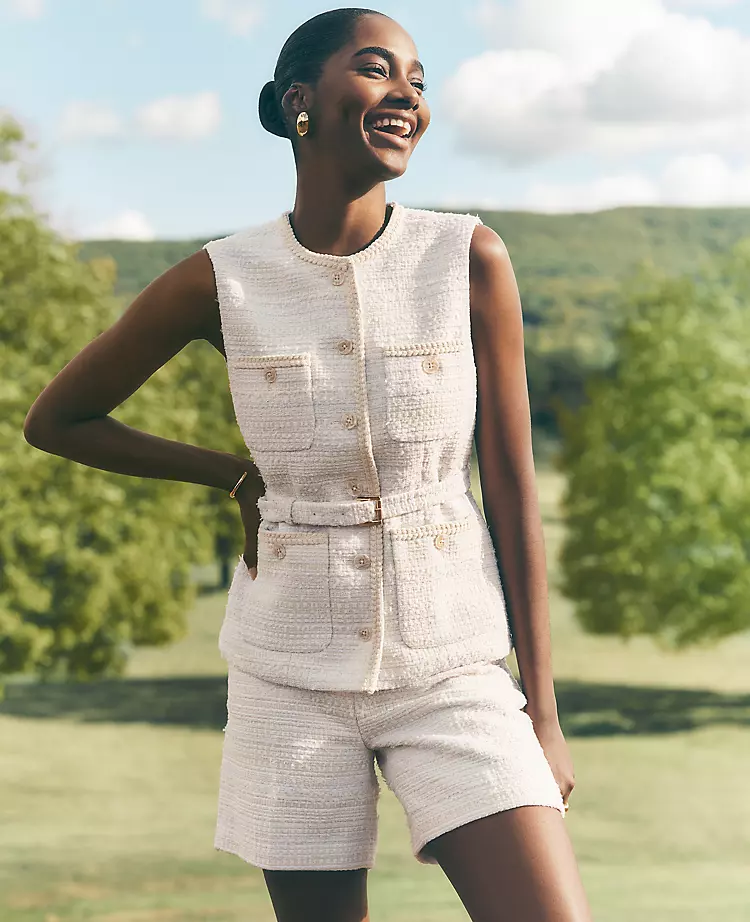 The Petite Side-Zip Short in Tweed