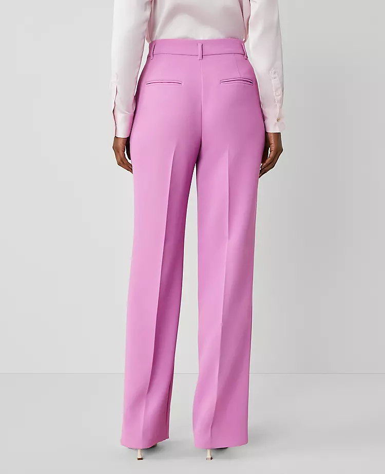 The Petite Side-Zip Straight Pant in Fluid Crepe &mdash; Curvy Fit