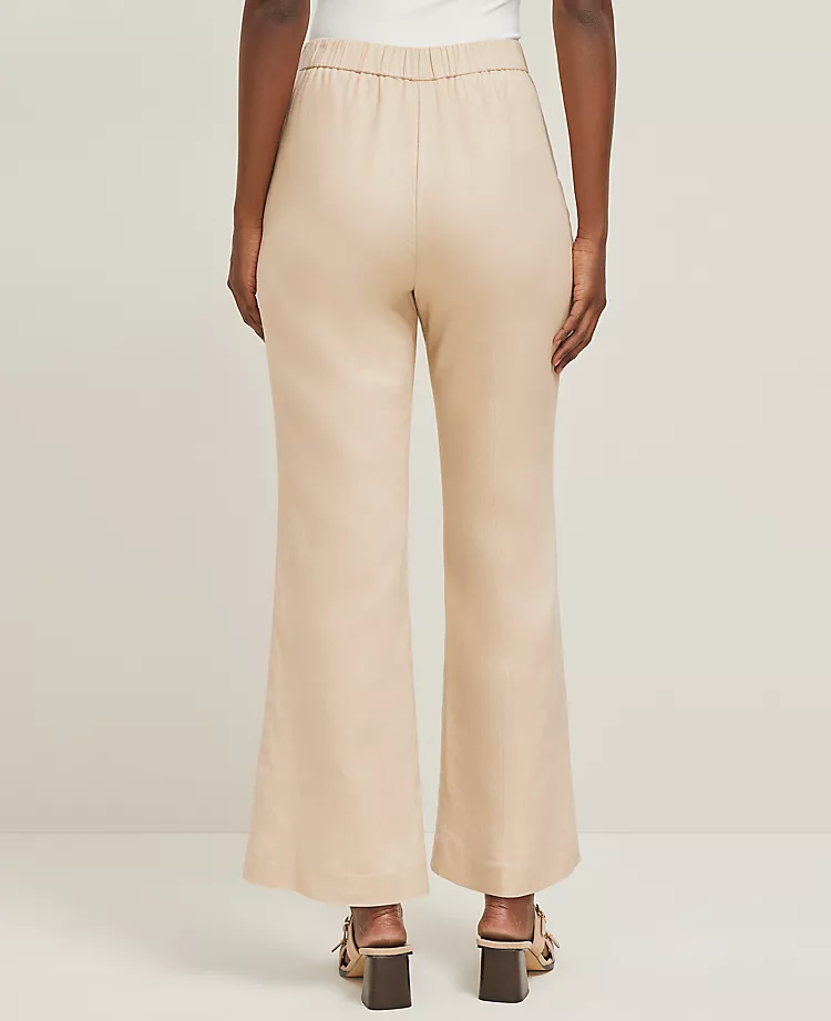 The Flare Ankle Pant in Linen Blend &mdash; Curvy Fit