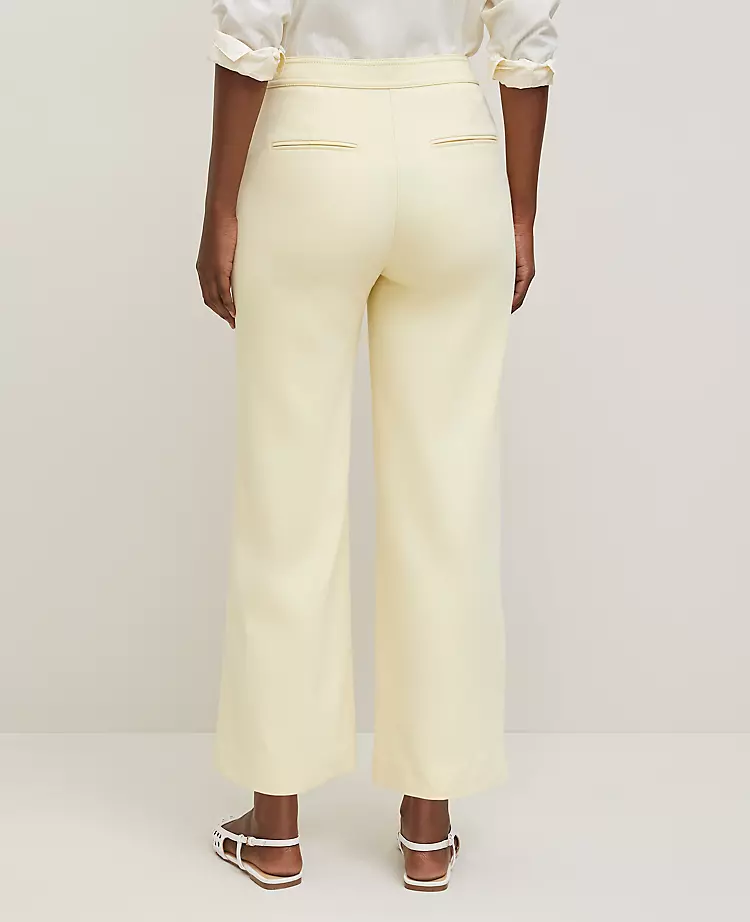 The Grace Straight Pant &mdash; Curvy Fit