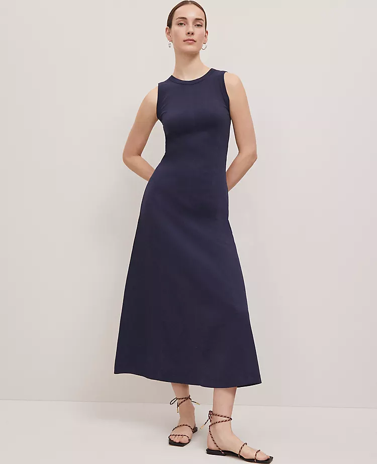 Petite Weekend Collection Fluted Maxi Dress
