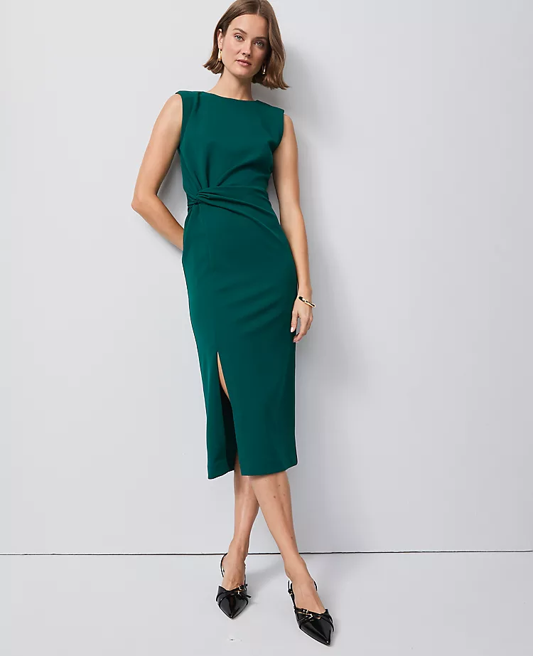 Crew Neck Twist Sheath Dress