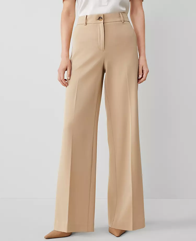 The Petite Perfect Wide-Leg Pant