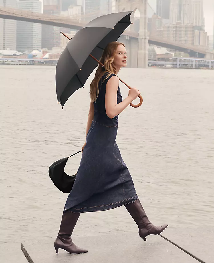 Petite Weekend Collection Crew Neck Flare Midi Dress