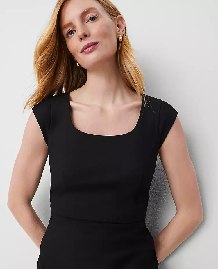 20239-The-Scoop-Neck-Dress-in-Bi-Stretch-3.webp The Scoop Neck Dress in Bi-Stretch
