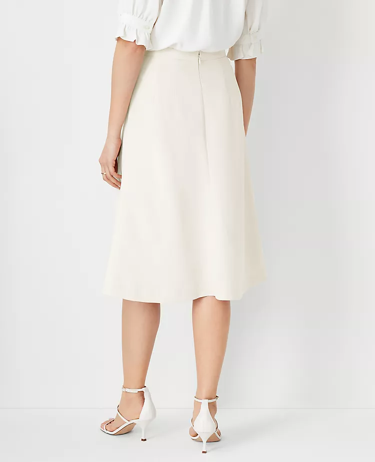 20601-The-Flare-Skirt-in-Fluid-Crepe-2.webp The Flare Skirt in Fluid Crepe