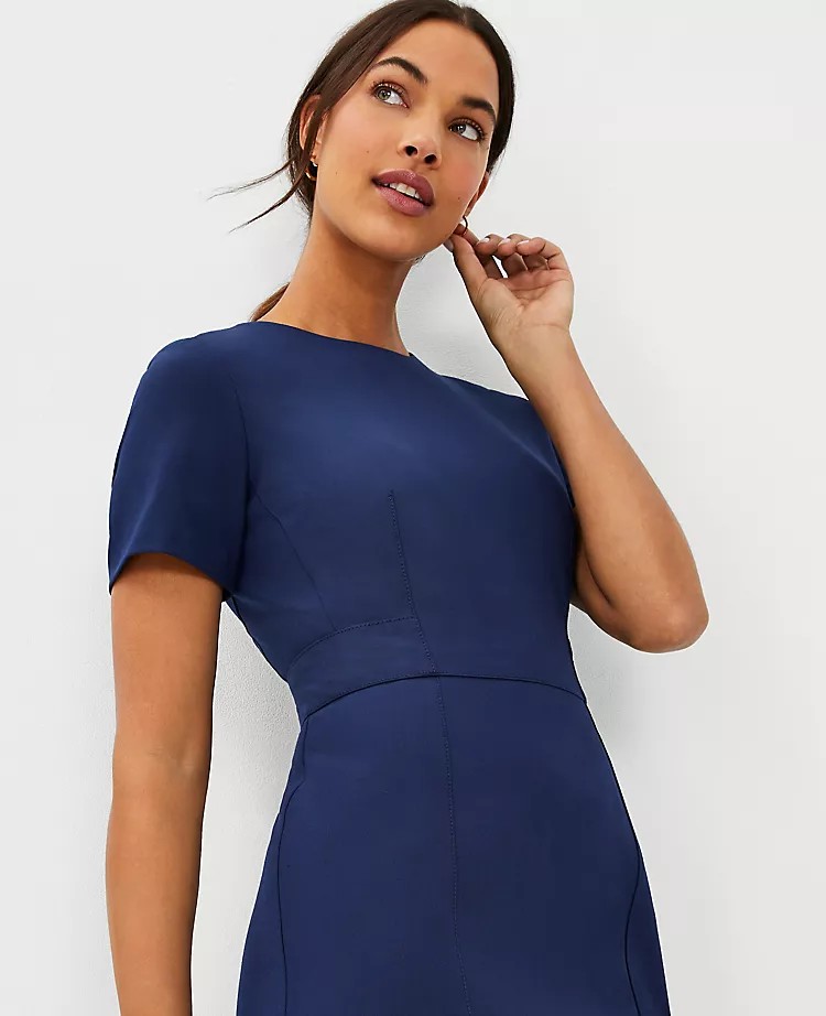 20788-The-Short-Sleeve-Sheath-Dress-in-Bi-Stretch-3.webp The Short Sleeve Sheath Dress in Bi-Stretch
