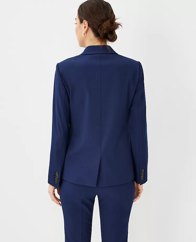 20949-The-Petite-Long-One-Button-Blazer-in-Bi-Stretch-2.webp The Petite Long One Button Blazer in Bi-Stretch