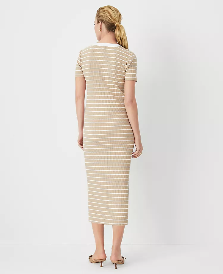 Petite AT Weekend V-Neck Sheath Dress