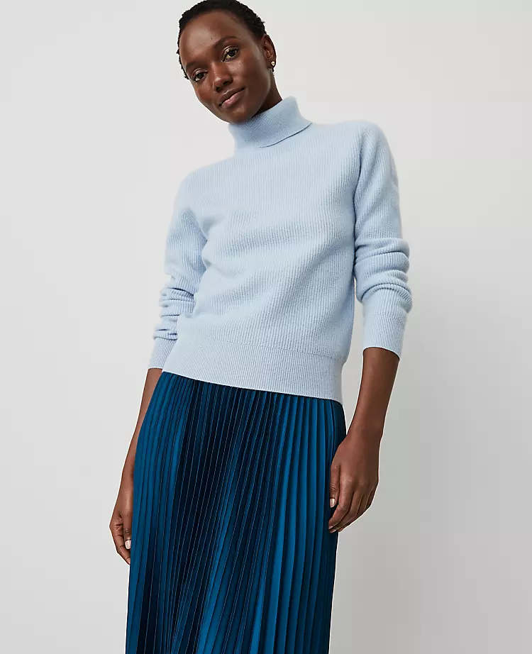 Cashmere Ribbed Turtleneck Sweater
