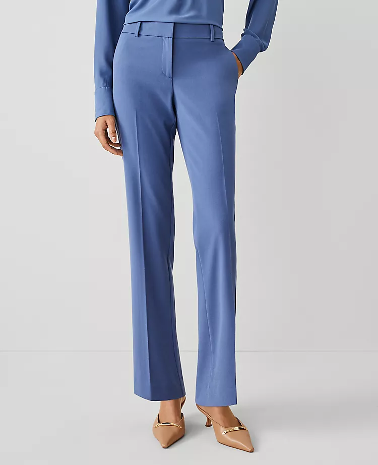 The Petite Mid Rise Straight Pant in Seasonless Stretch