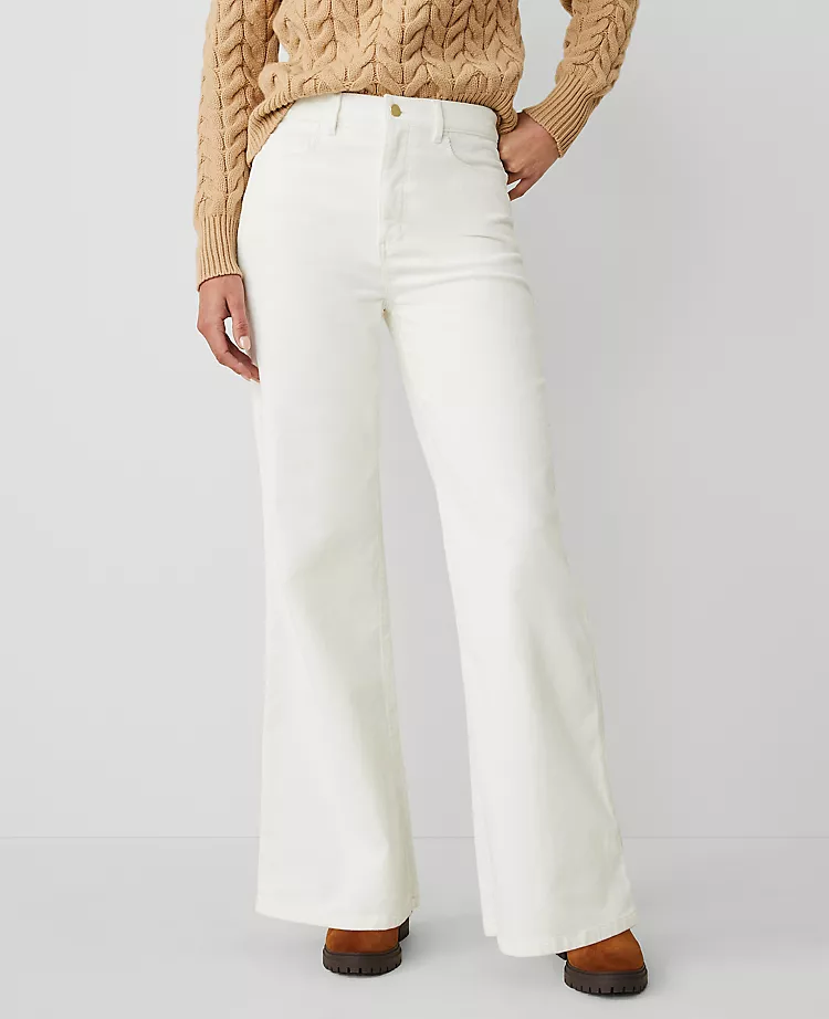 4724-The-Wide-Leg-Corduroy-Pant-3.webp The Wide-Leg Corduroy Pant