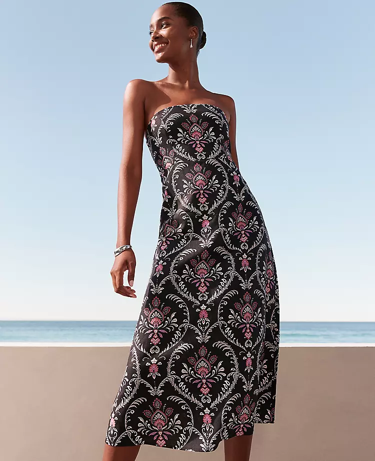 5681-Floral-Linen-Blend-Midi-Dress-3.webp Floral Linen Blend Midi Dress
