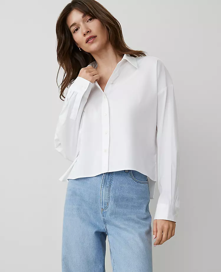 Weekend Collection Cropped Shirt
