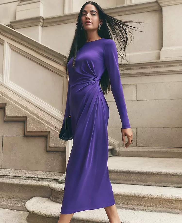 Crew Neck Twist Sheath Dress