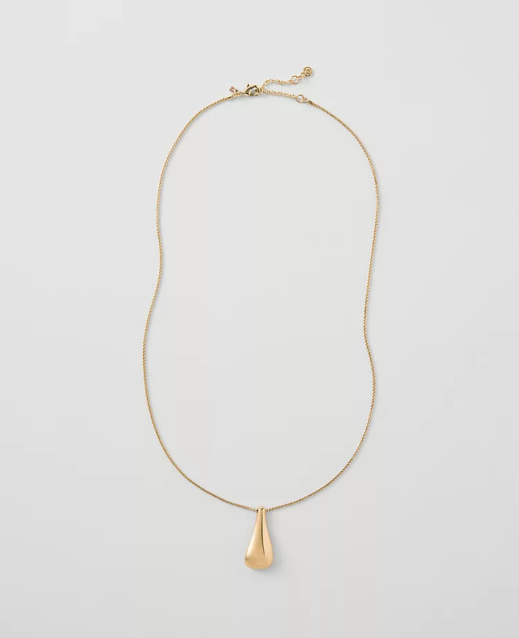 Teardrop Pendant Necklace