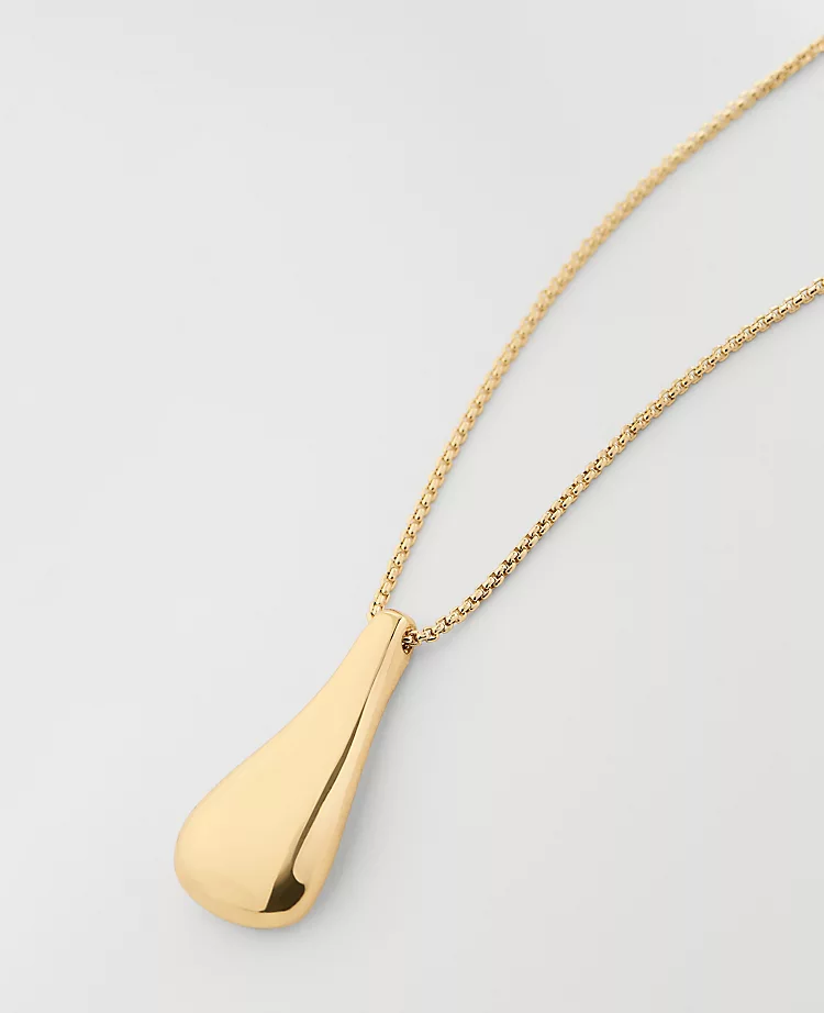 Teardrop Pendant Necklace